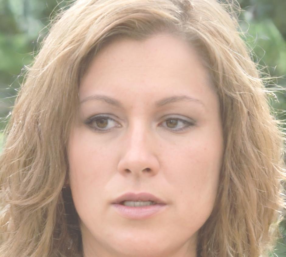 Marina Hoffmann, Finanzdirektorin bei einem mittelständischen Technologieunternehmen